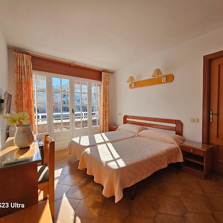 Hotel Blue Spot Malgrat de Mar Exterior foto
