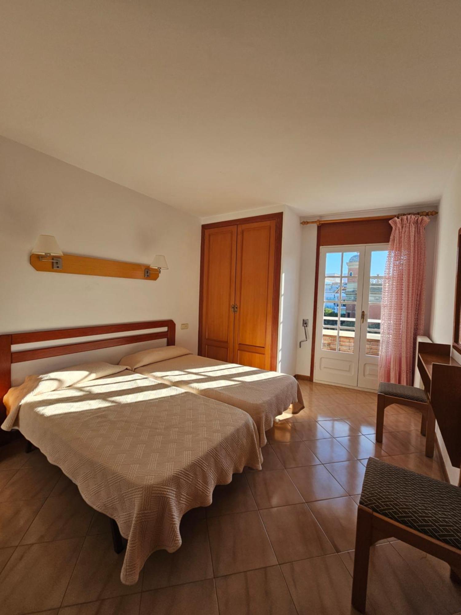 Hotel Blue Spot Malgrat de Mar Exterior foto