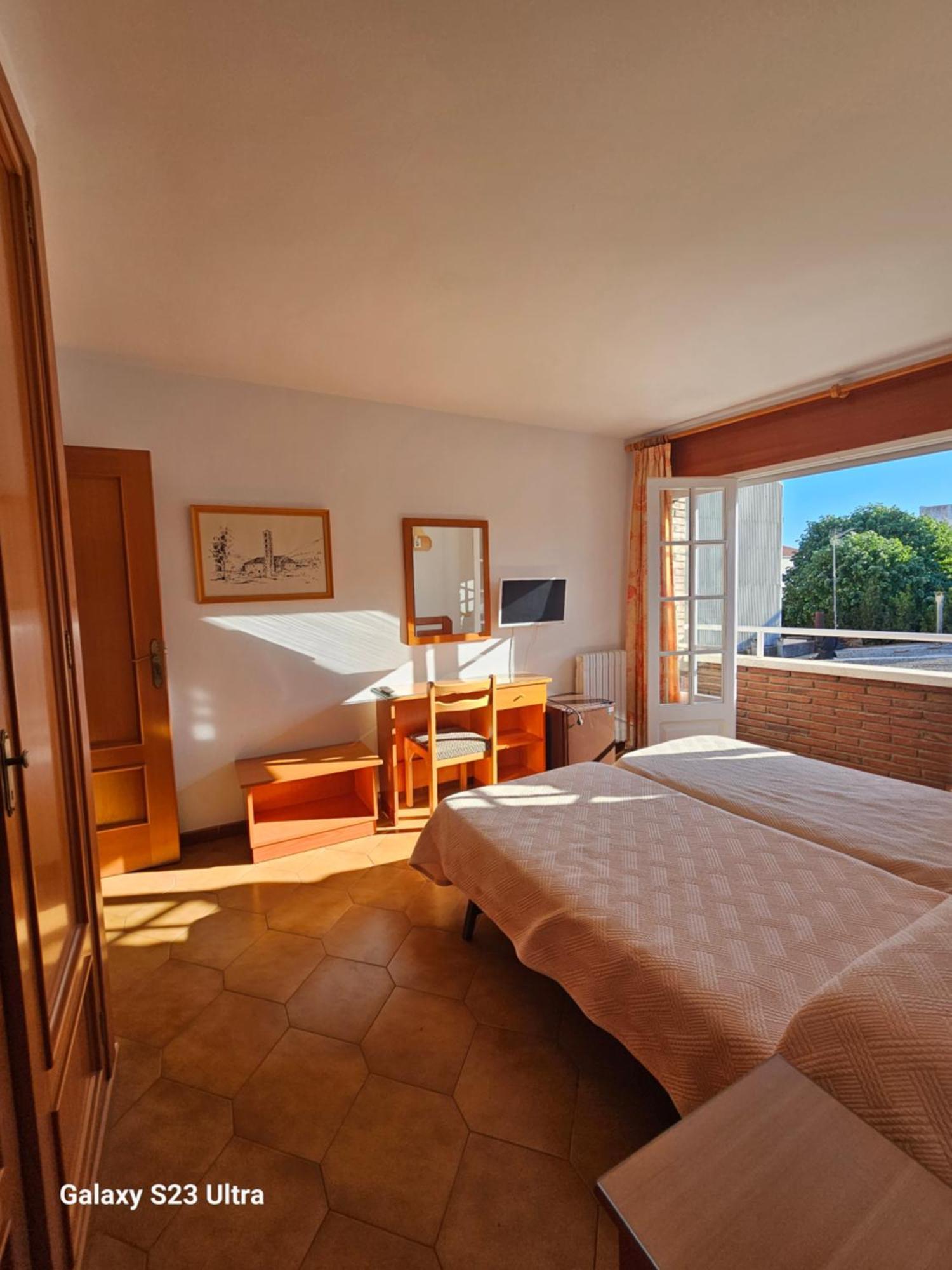 Hotel Blue Spot Malgrat de Mar Exterior foto