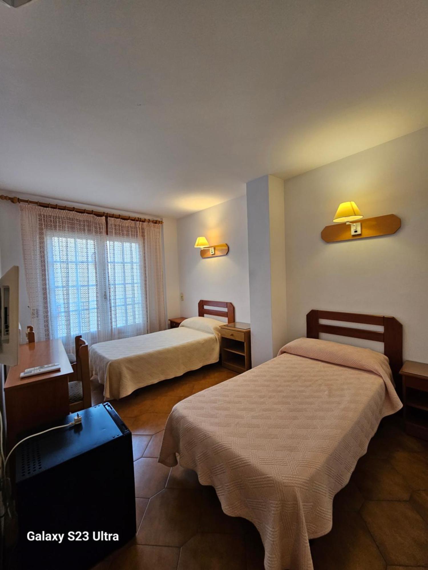 Hotel Blue Spot Malgrat de Mar Exterior foto