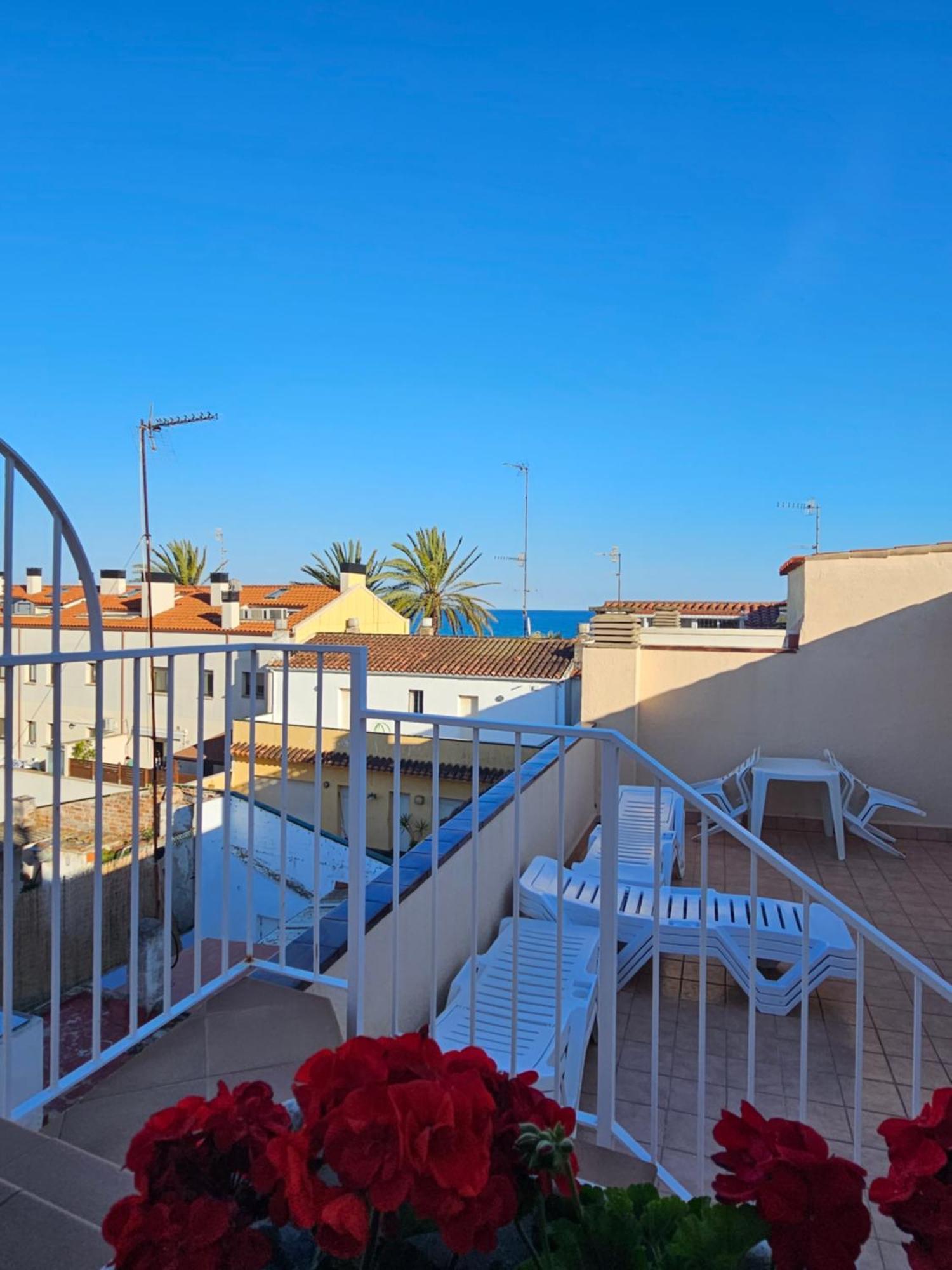 Hotel Blue Spot Malgrat de Mar Exterior foto