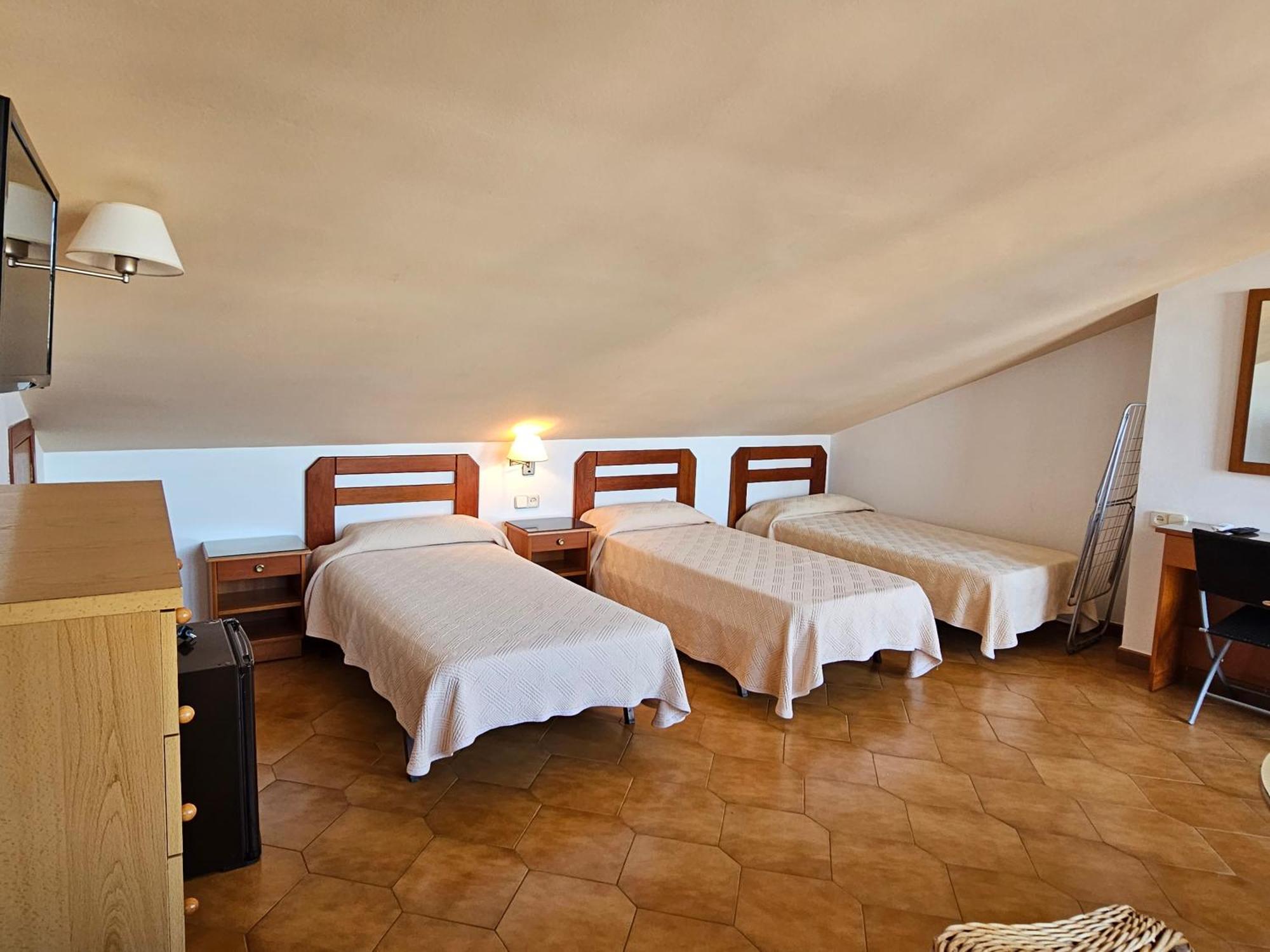 Hotel Blue Spot Malgrat de Mar Exterior foto